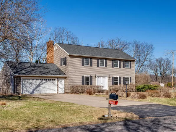 2832 Eastbrook DRIVE, La Crosse, WI 54601