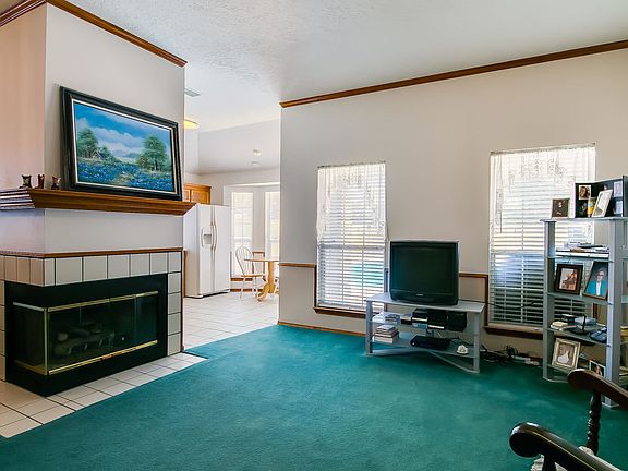 3rd image of 5108 Montano Pointe Pl NW