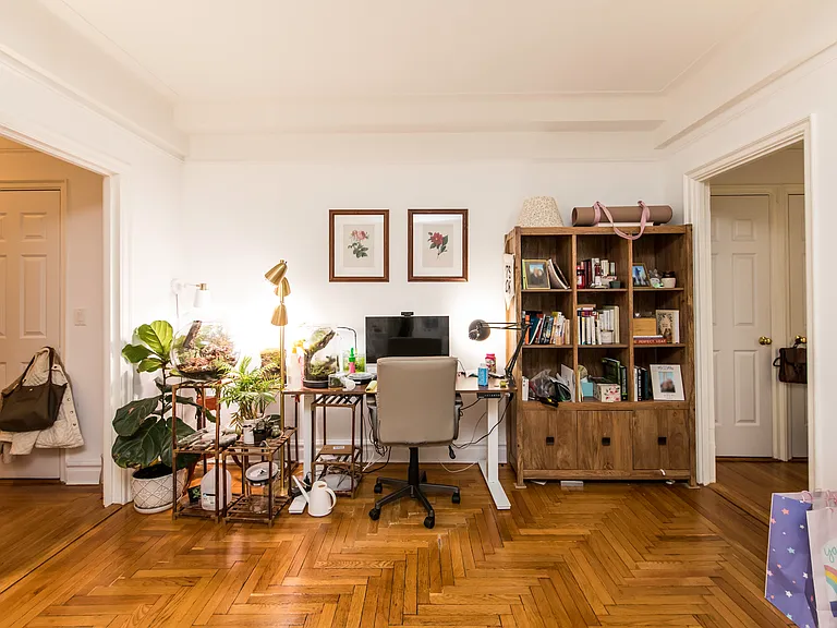 900 W End Ave #1H — Photo 3