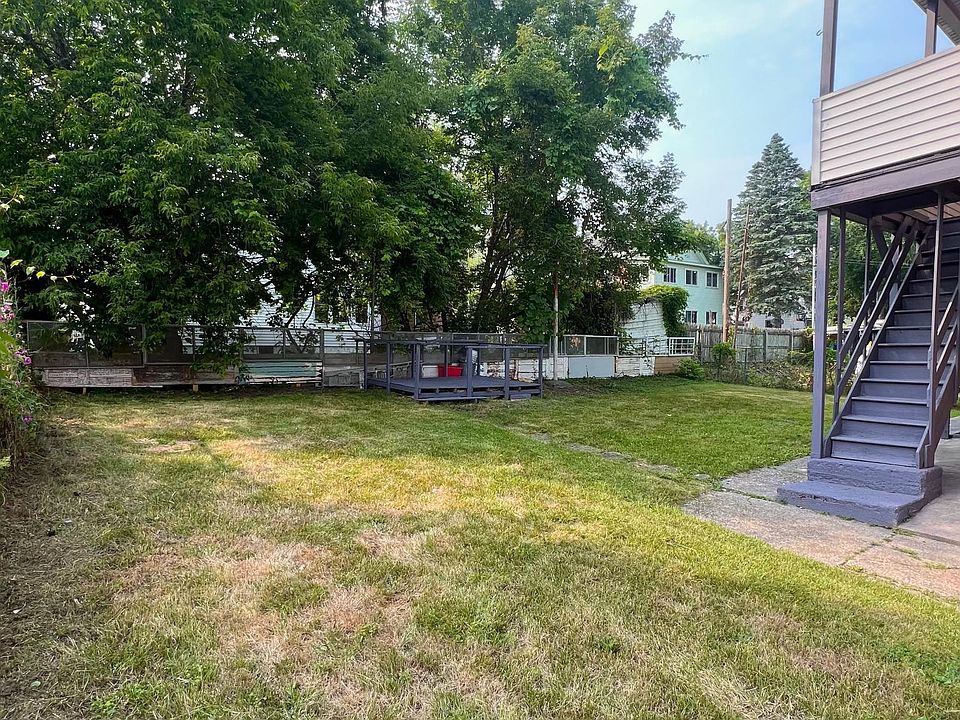 41 Elk St, Amsterdam, NY 12010 Zillow