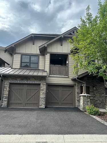 6007 Saint Moritz Dr #I Photo 1