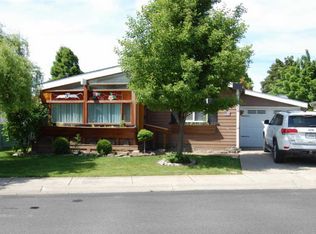 2121 W Bounty Loop, Hayden Lake, ID 83835