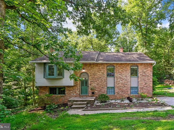 1077 Plum Creek Dr, Crownsville, MD 21032