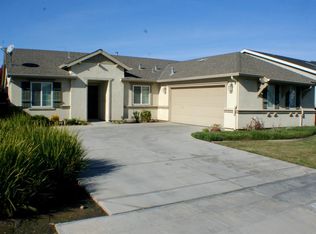 2145 N Barcus Ave, Fresno, CA