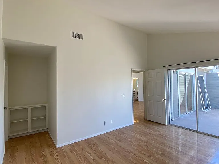 20772 Arline Ave — Photo 17