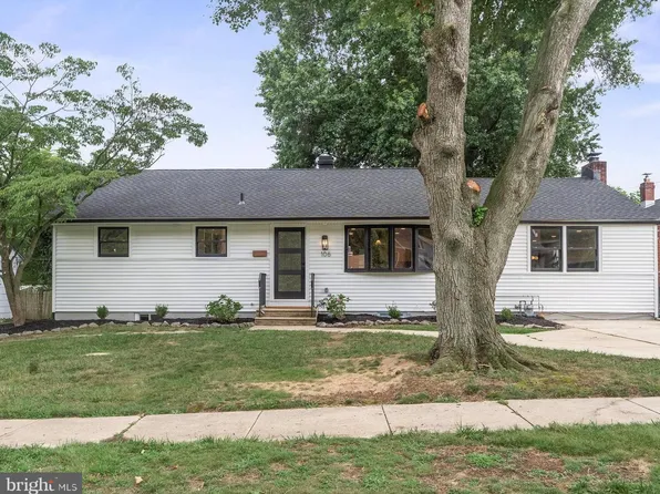 106 Cressmont Ave, Blackwood, NJ 08012