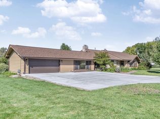 3N170 Morningside Ave, West Chicago, IL