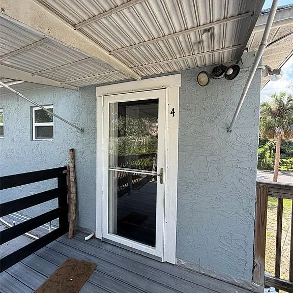 101 W Lemon St #4 — Photo 3