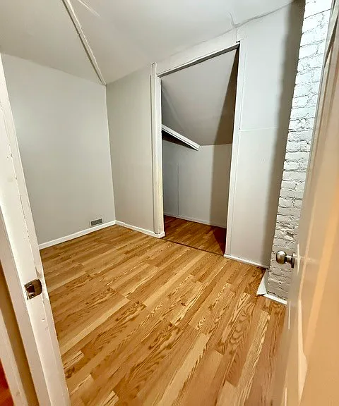 384 Gregory St — Photo 6