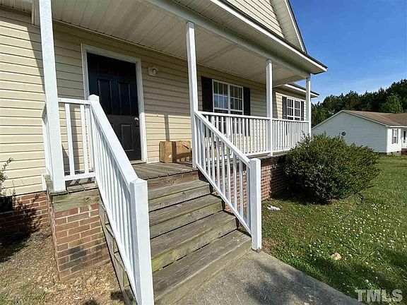 2nd image of 87 Thistle Dr