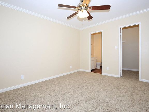 5th image of 3946-3952 Idaho St #7552162
