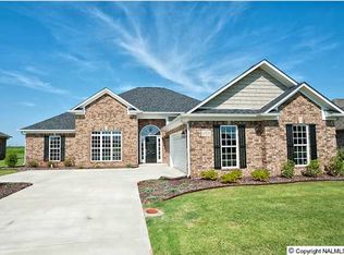 14559 Norfleet Dr, Athens, AL 35613