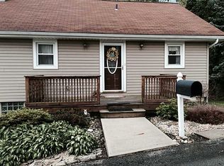 6492 Ash Ave, South Park, PA 15129