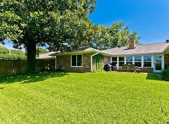 2nd image of 2513 Fairview Dr