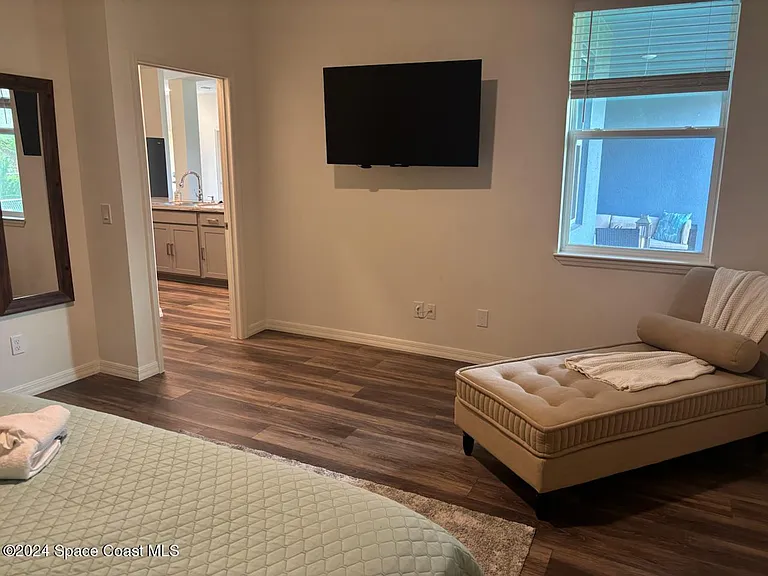 647 Airoso Rd SE — Photo 14