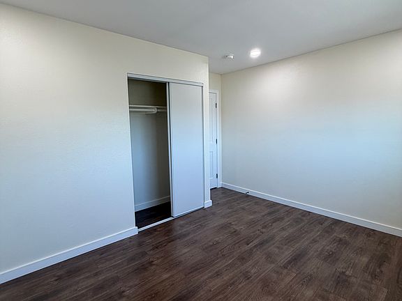 5th image of 1013 Treadwell Ave
