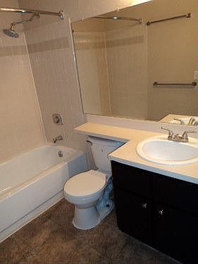 4th image of 508 Club Pkwy