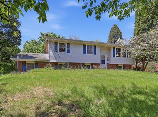 34 Hollow Horn Rd, Erwinna, PA 18920