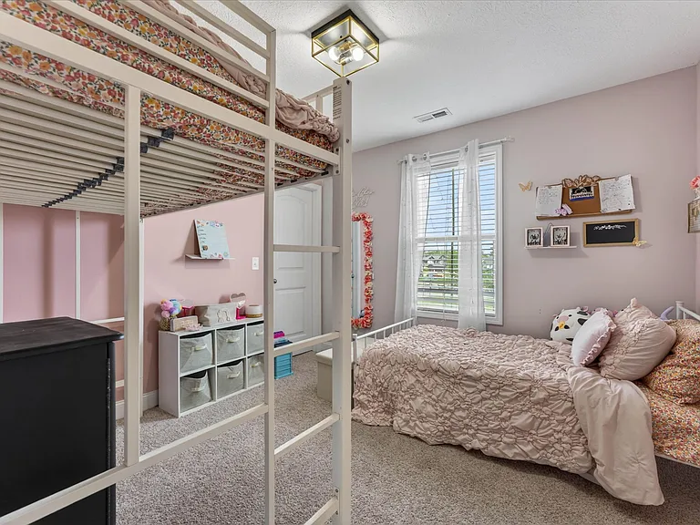1200 Eagles Nest Ln — Photo 25