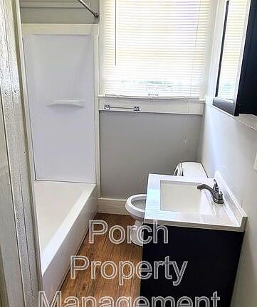 5th image of 217 W Belmont St #217.5