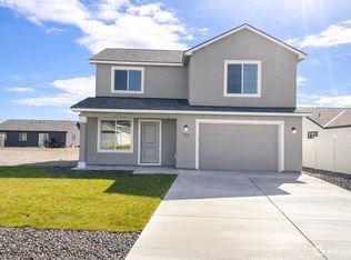 208 Rattray Dr, Mattawa, WA 99349