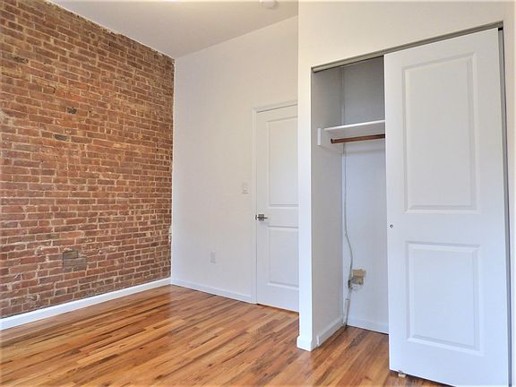 2nd image of 224 E 85th St APT 2D