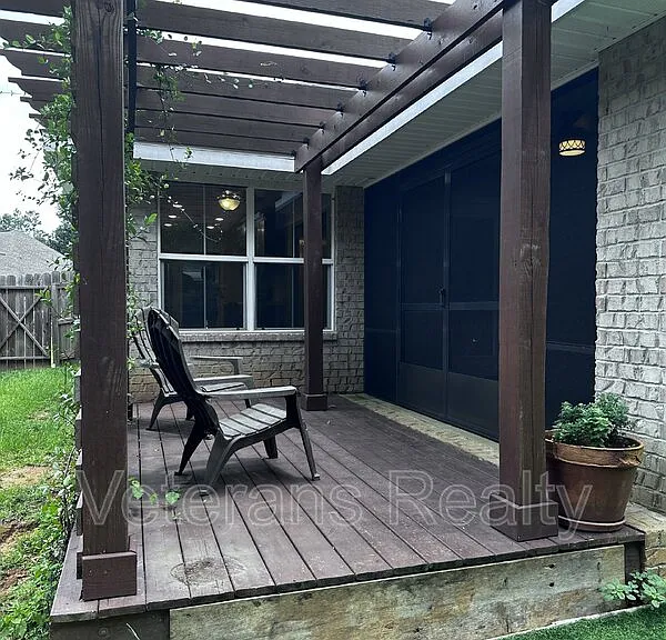 14073 Fox Hill Dr — Photo 19