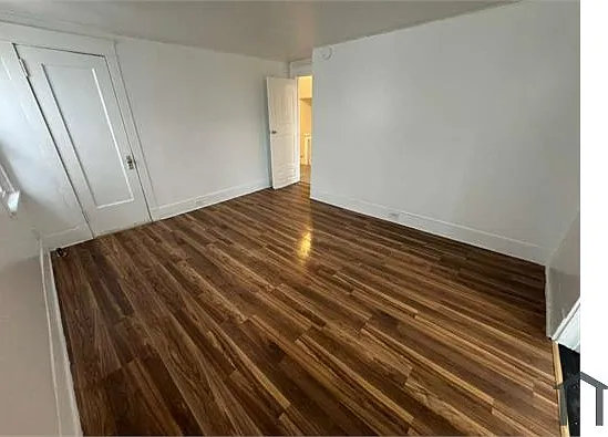 173 Crary Ave #2R — Photo 1