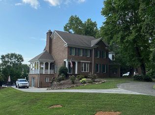 618 Nocatula Pl, Athens, TN 37303