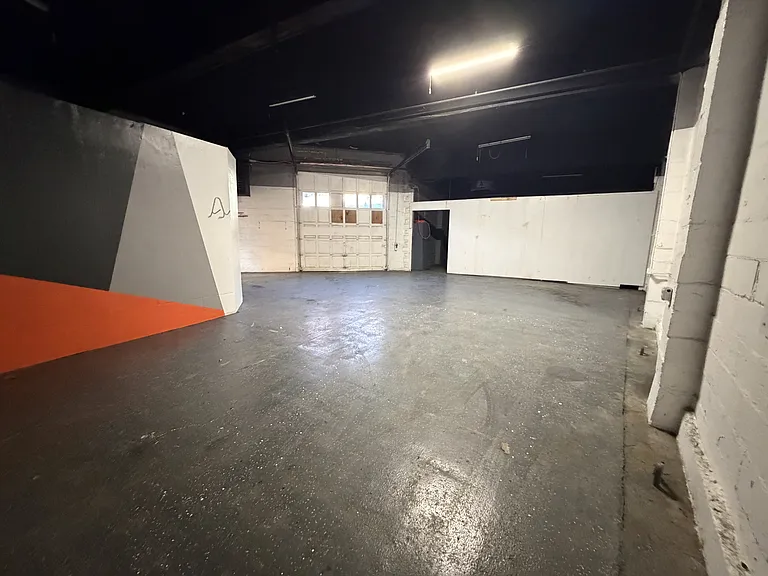 1160 Homestead St #1 — Photo 14