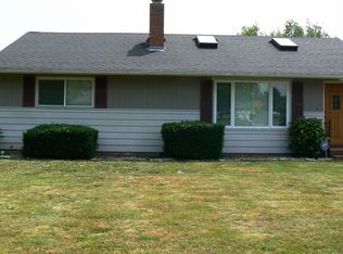 618 W Blackburn Rd, Mount Vernon, WA 98273