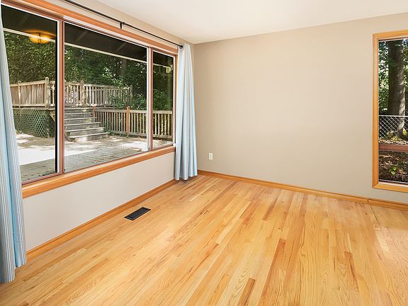 5th image of 17706 NE 134th Pl