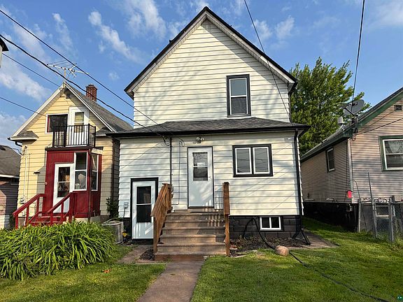 5th image of 3816 W 5th St