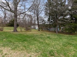 14 Brundage St, Armonk, NY 10504