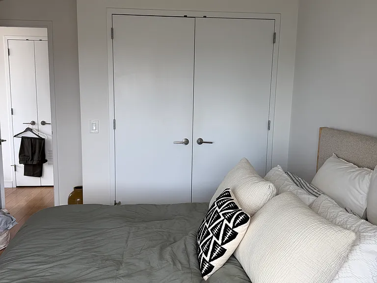 42-20 24th St #22J — Photo 8