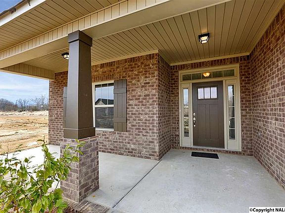 2nd image of 4316 Adventura Dr