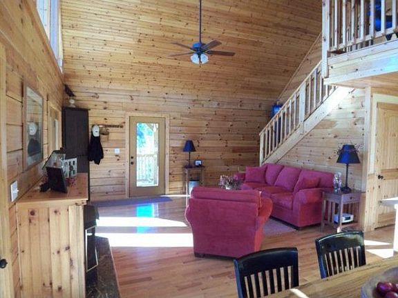 5th image of 296 Fern Hill Dr