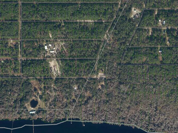 225 HAZEL Avenue, Georgetown, FL 32139