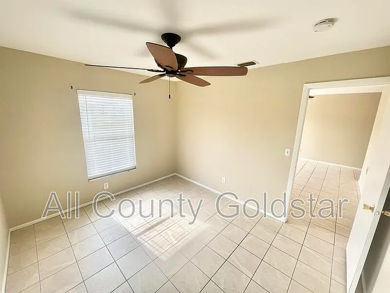 9490 Tacoma Ave #B — Photo 4