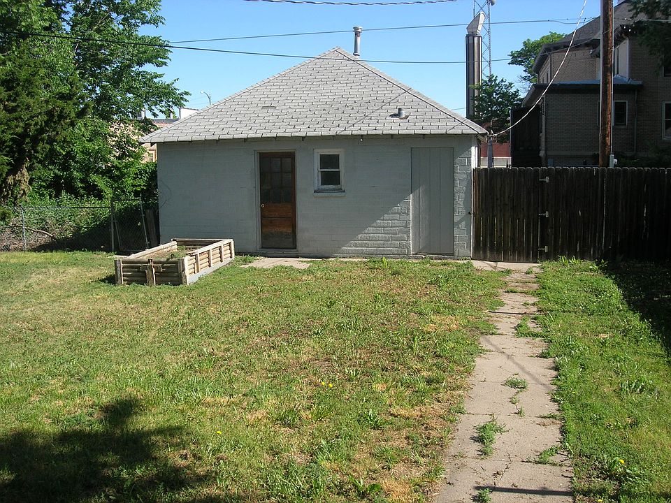 1st image of 602 Anela Pl