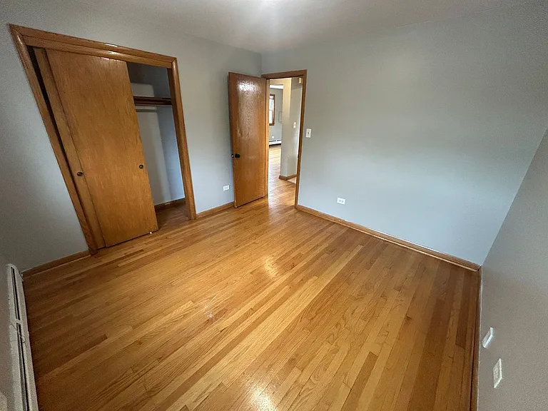 3522 South Oak Park Avenue — Photo 8