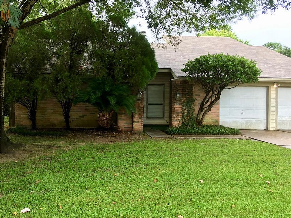 1st image of 17506 Jolly Boat Dr