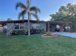 284 11th Ave SW, Largo, FL 33770