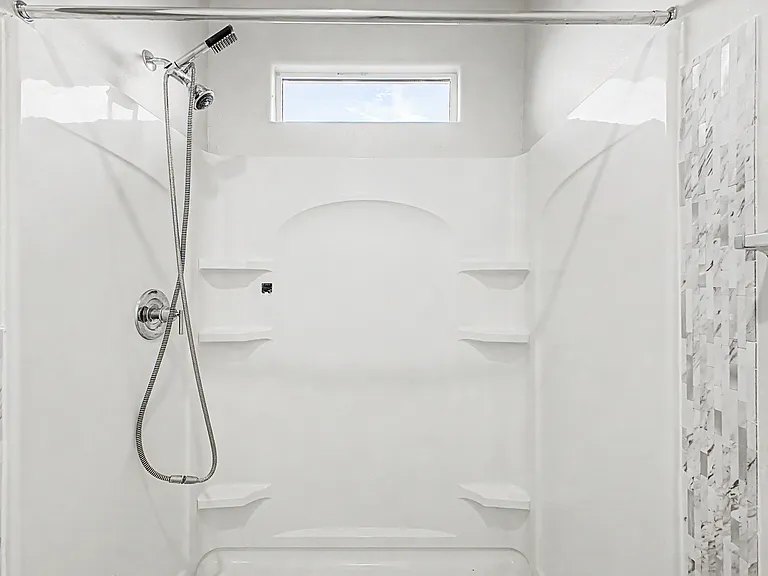 1302 W Raymond Ave — Photo 19