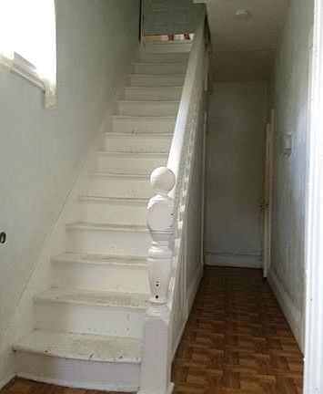 5th image of 42 Bennett Ave