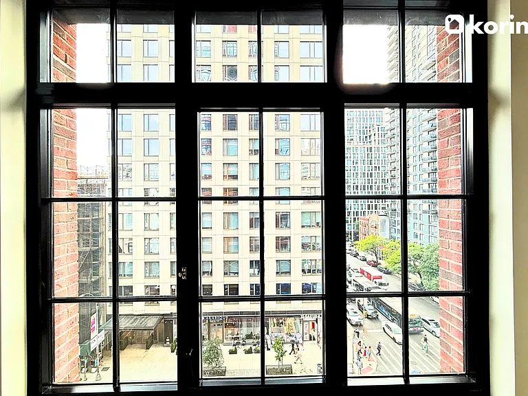 201 E 23rd St #7C — Photo 18