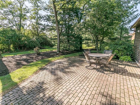 4th image of 14751 Regency Dr