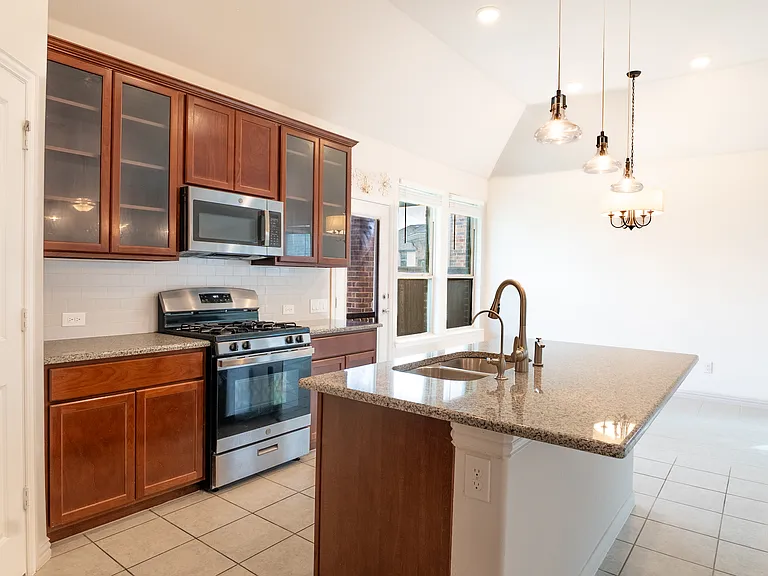 420 Kirkham Dr — Photo 21
