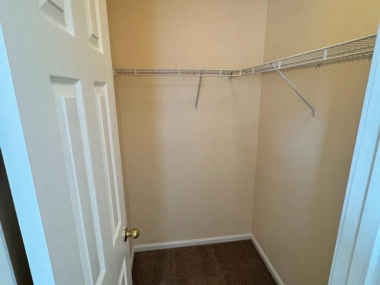 396 Southern Branch Ln — Photo 16