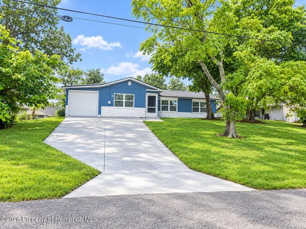 7278 Lamplighter St, Spring Hill, FL 34606